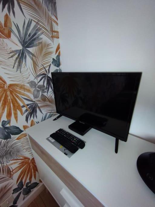 Le Ptit Nid De Louviers Tv/Fibre Apartment Luaran gambar